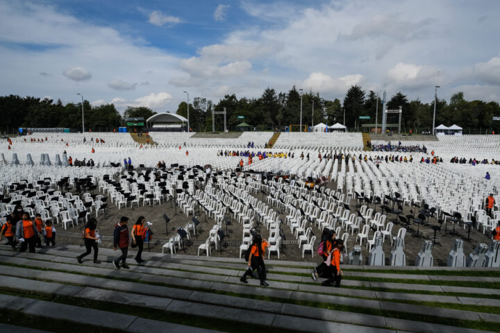 Por La Paz Y La Verdad Bogot Acoge El Concierto M S Grande Del Mundo